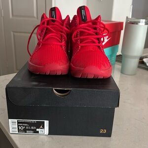 Men’s Jordan’s jumpman diamond mid tb 10.5